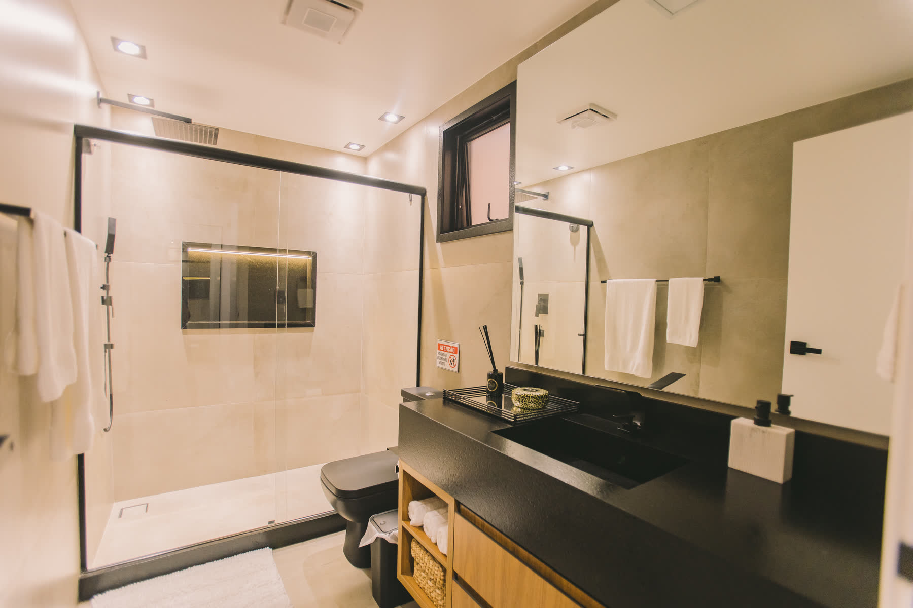 Master Suite Bathroom