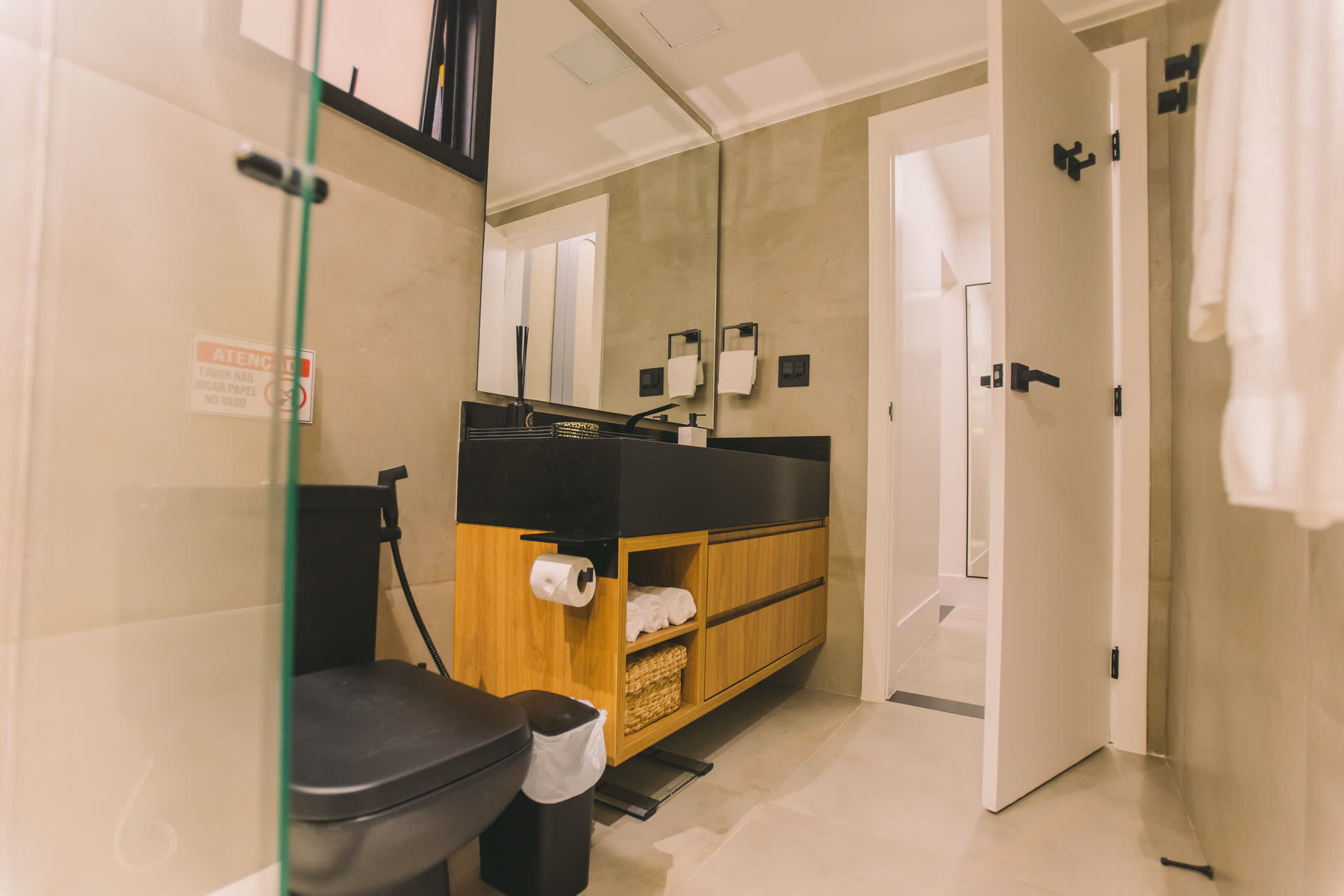 Master Suite Bathroom