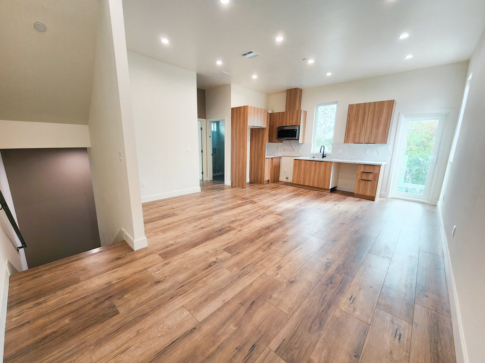 11257 Tiara St · North Hollywood