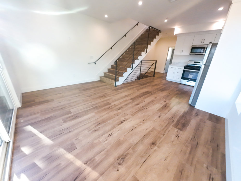 115 E 29th St · Los Angeles