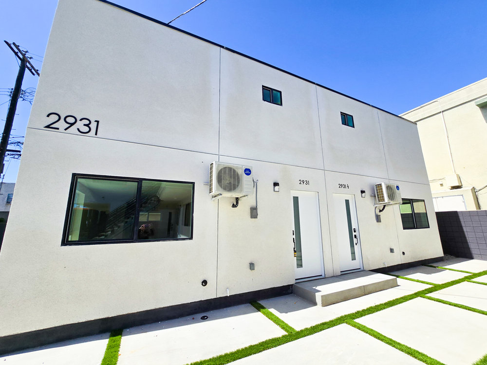 2931 1/2 S Redondo Blvd · Los Angeles